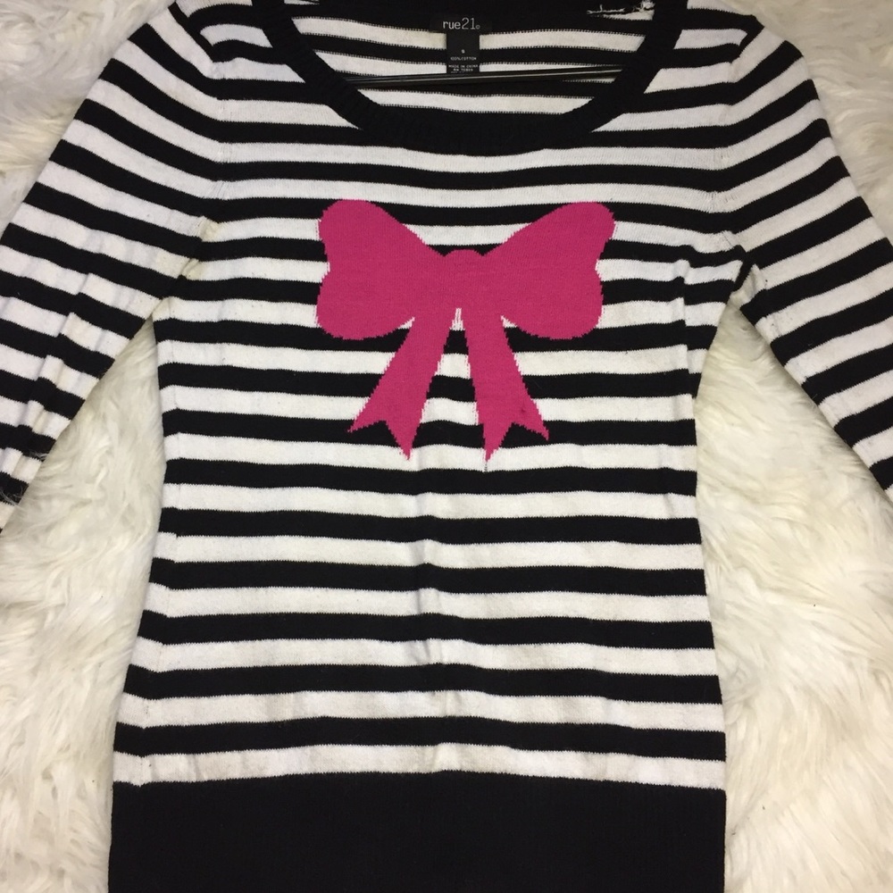 Rue21 Black&White Striped Top W/ Pink Bow